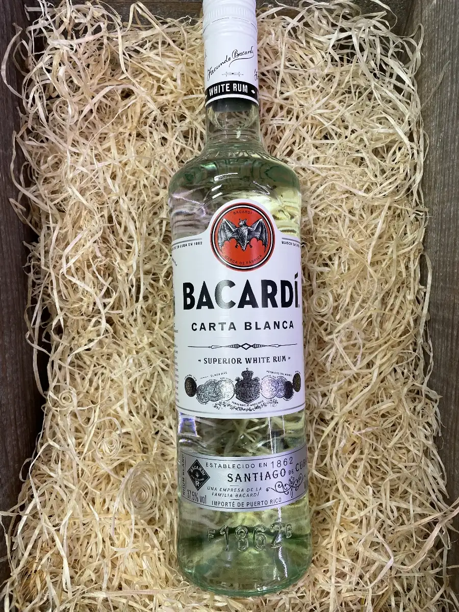 Bacardi Carta Blanca (70cl)